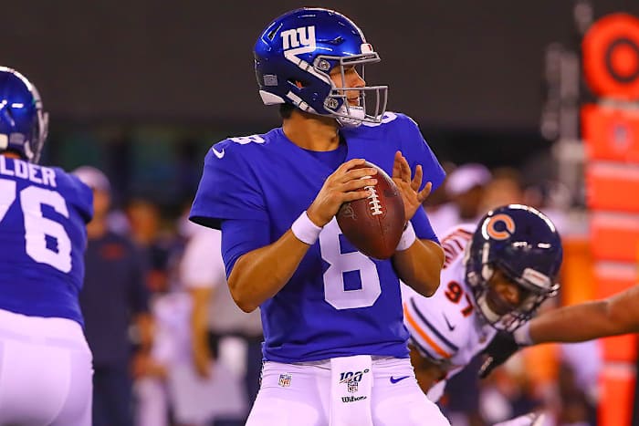daniel-jones-giants-preseason-mmqb.jpg